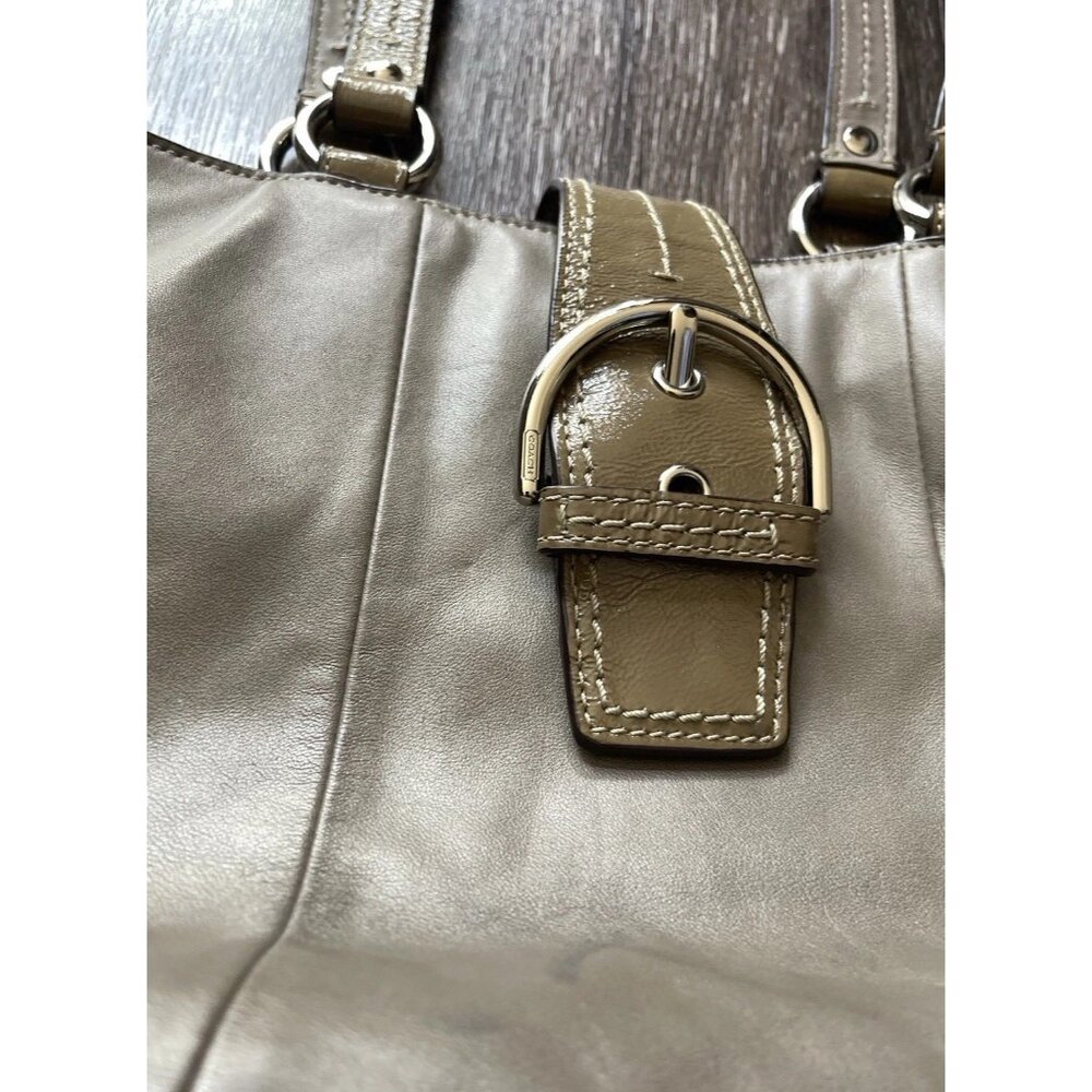 Coach F19248 MEDIUM Vintage Olive Cream Green Soho Leather Shoulder Bag Y2K - Picture 12 of 15